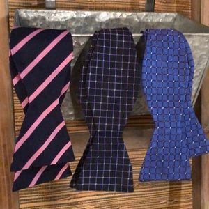 3 Saddlebred 100% Silk Bow Tie